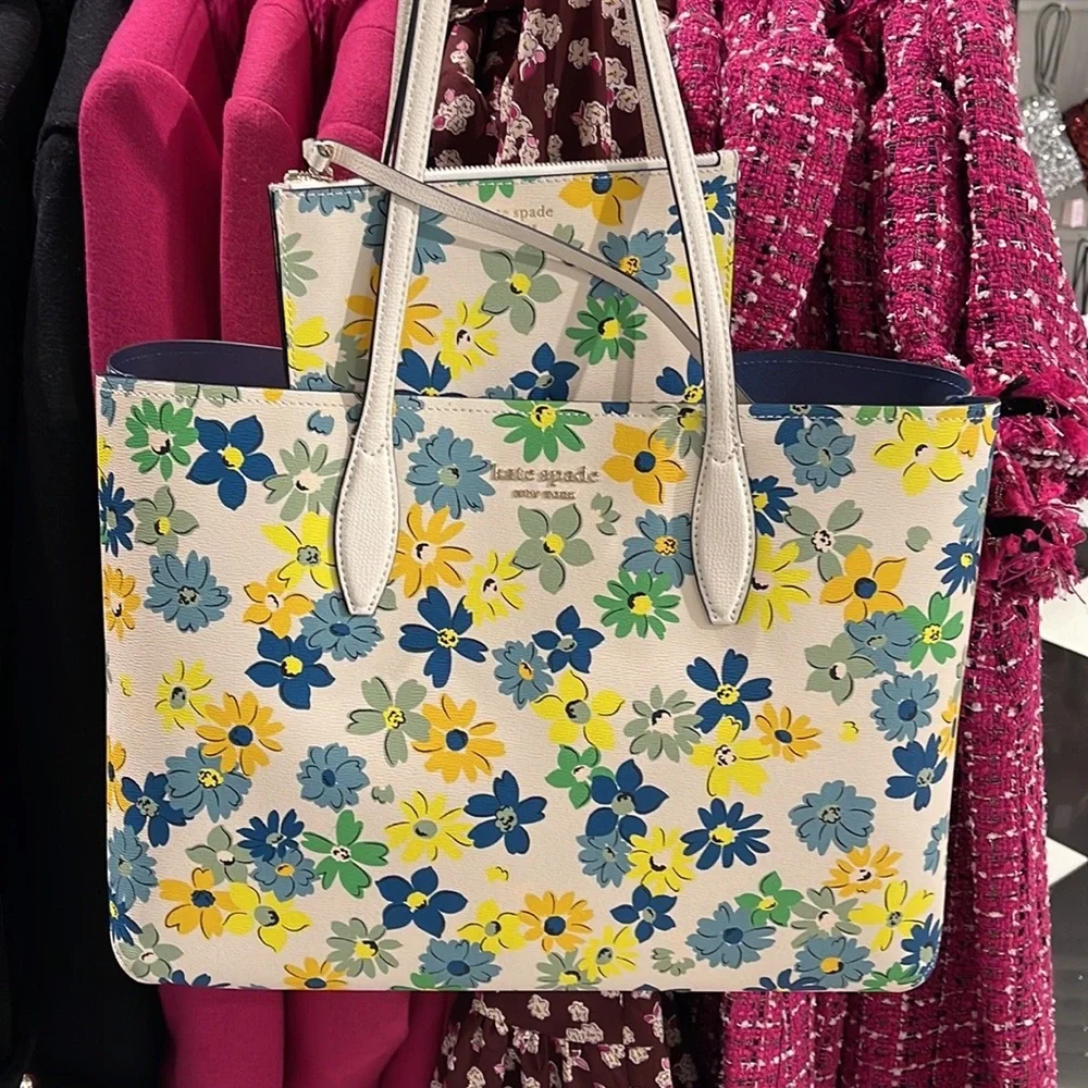 Kate Spade All Day Floral Medley Large Tote

COLOR:
Parchment Multi - Picture 9 of 16